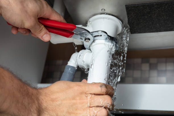 Best Emergency water damage restoration  in Pleasanton, TX